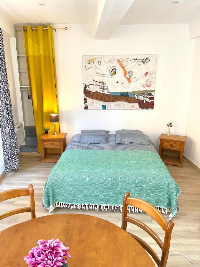 Art Apparts Coeur De Ville Beziers Luaran gambar