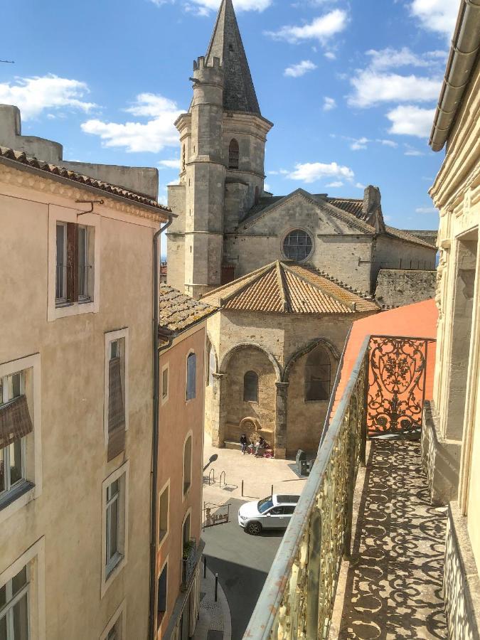 Art Apparts Coeur De Ville Beziers Luaran gambar